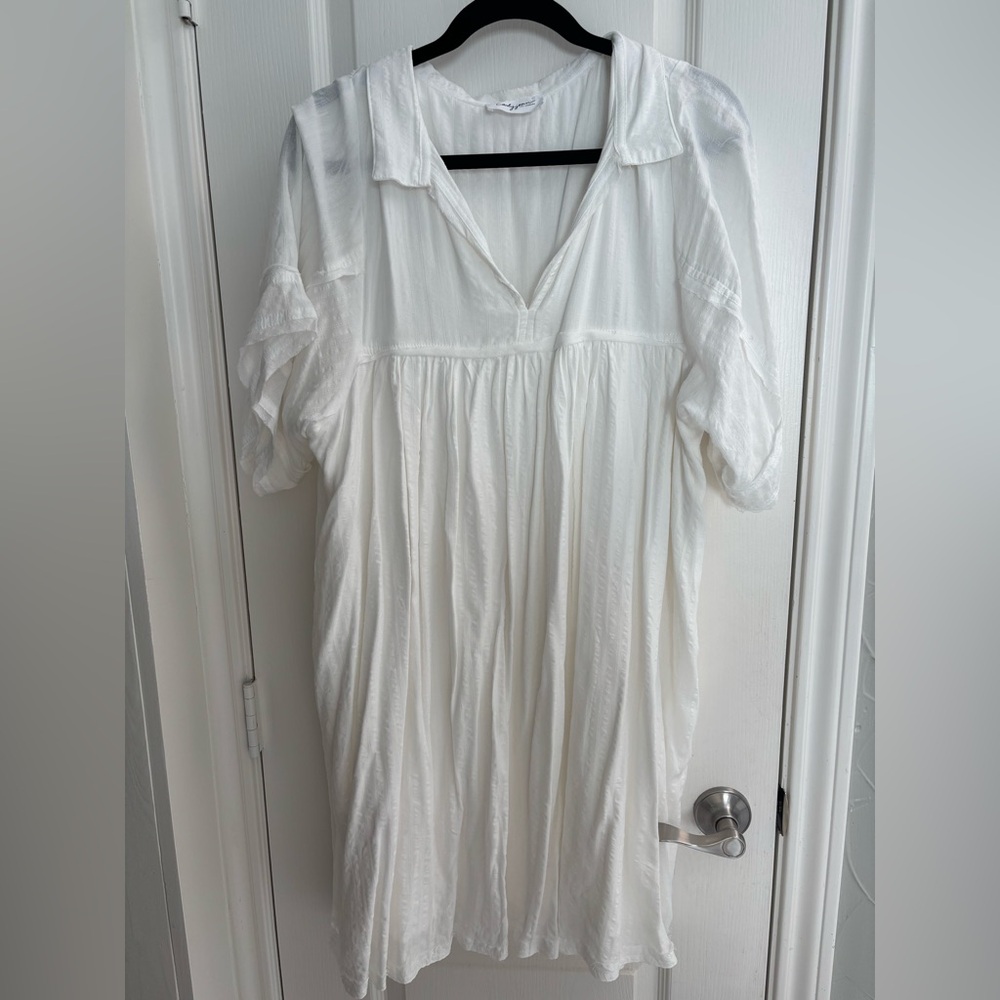 Carly Jean Los Angeles White Textured Dress